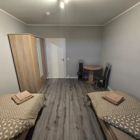 Komfortable 2-zimmer-monteurwohnung Fuer 4 Personen In * Leipzig