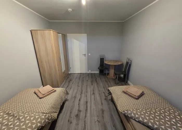 Komfortable 2-zimmer-monteurwohnung Fuer 4 Personen In * لبسيا