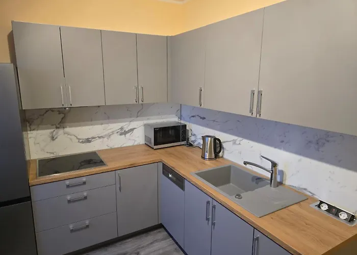 Komfortable 2-zimmer-monteurwohnung Fuer 4 Personen In *